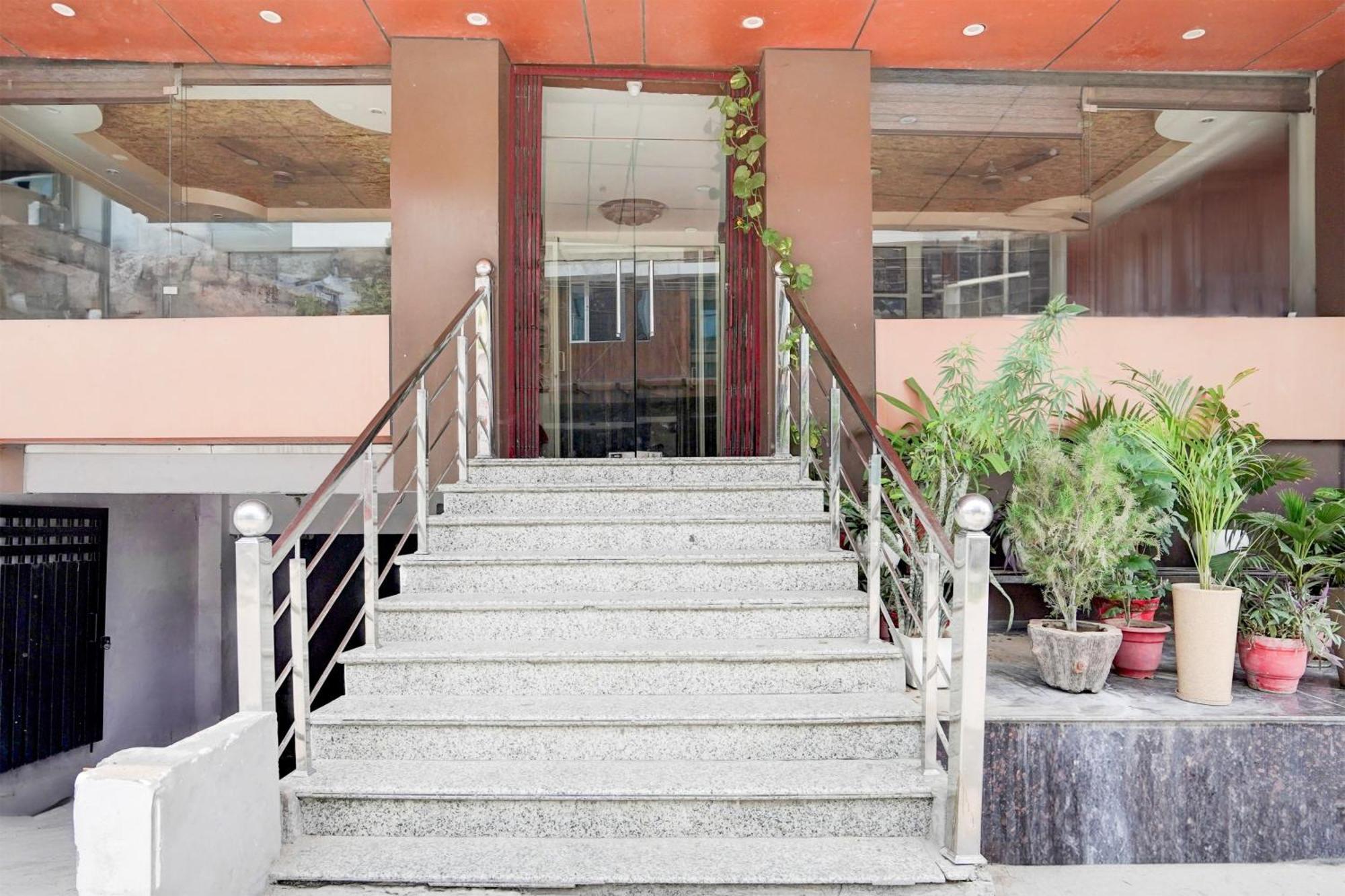 Super Townhouse Haridwar Near Har Ki Pauri Hotel Exterior photo