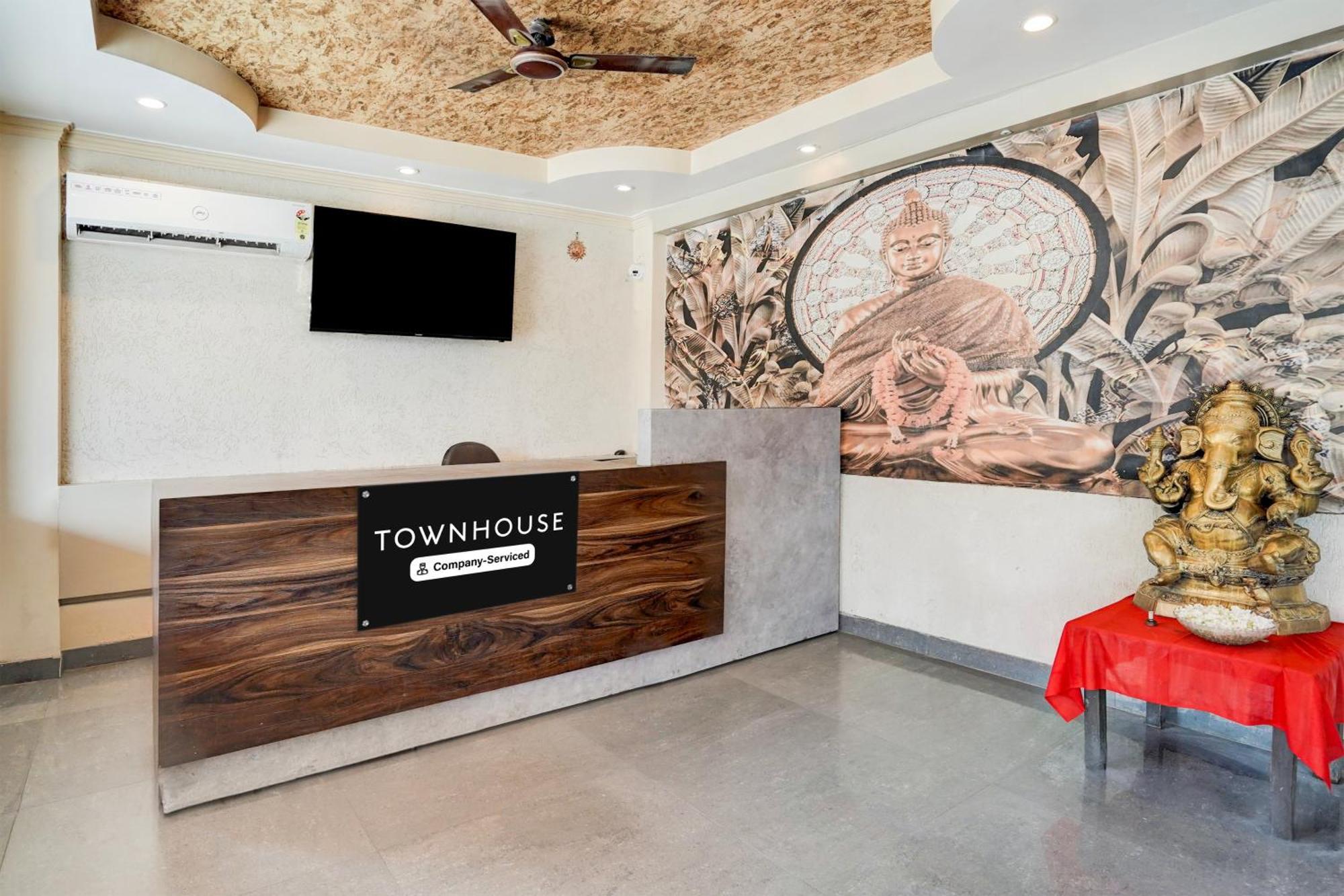 Super Townhouse Haridwar Near Har Ki Pauri Hotel Exterior photo