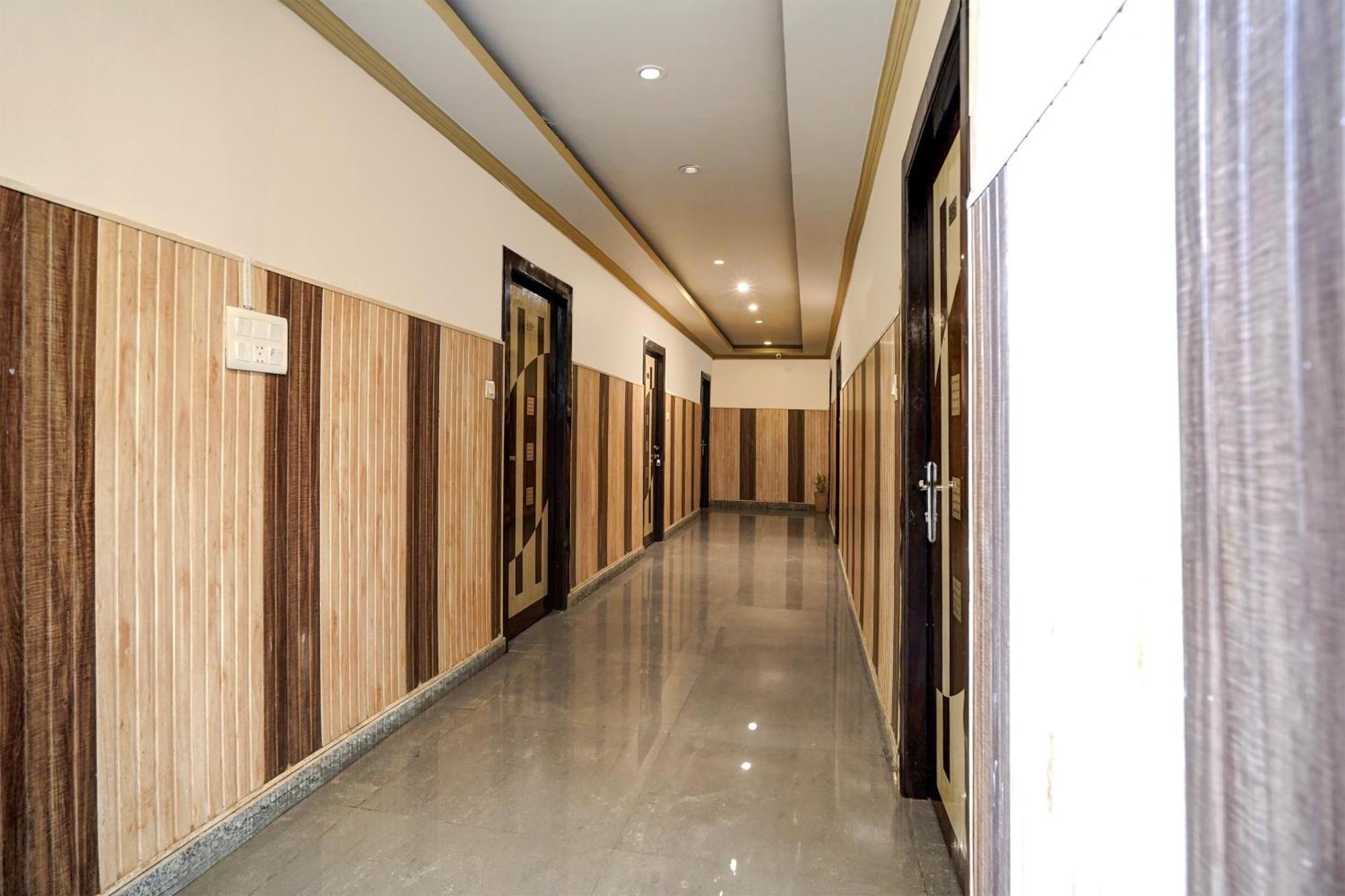 Super Townhouse Haridwar Near Har Ki Pauri Hotel Exterior photo
